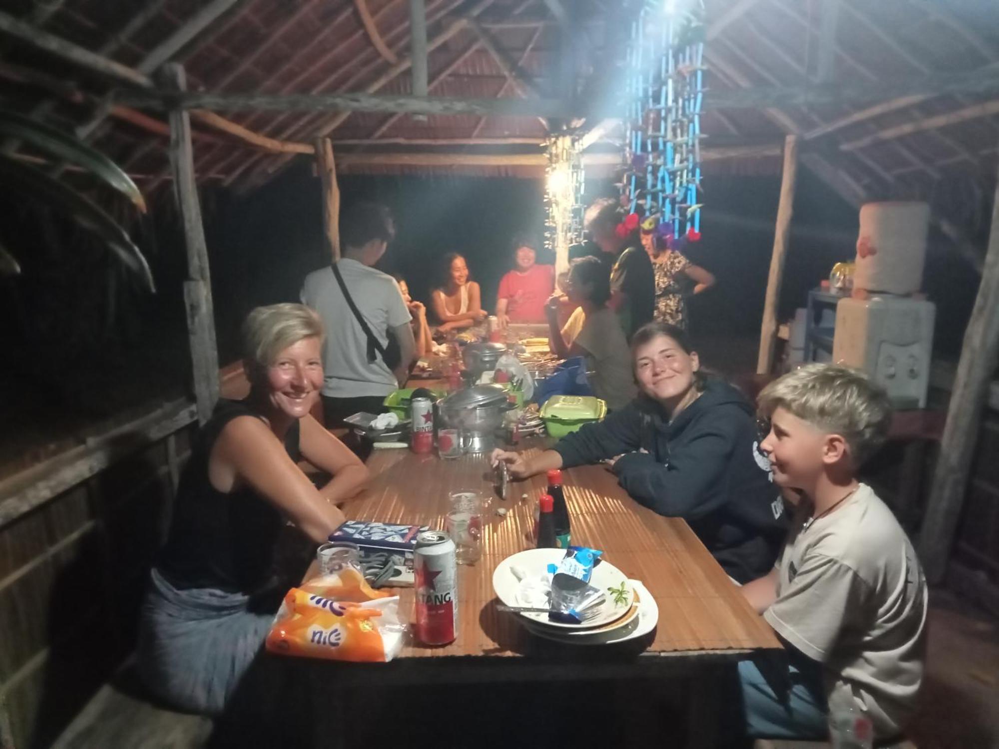 Ransiwor Homestay Kri Exterior photo